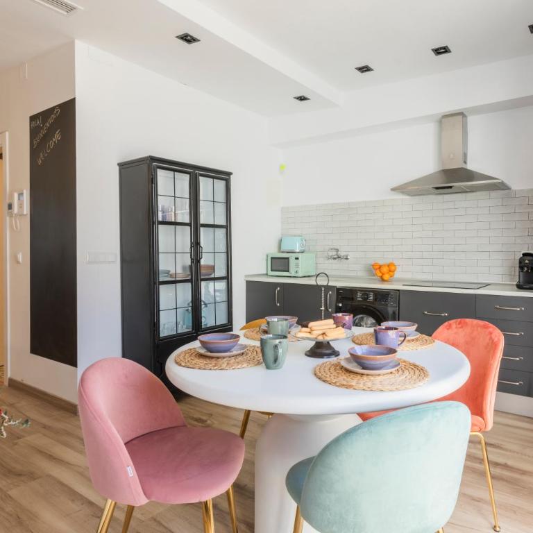 Valencia Beach Luxury Penthouse, Late Checkout - One-Bedroom Apartment - 5