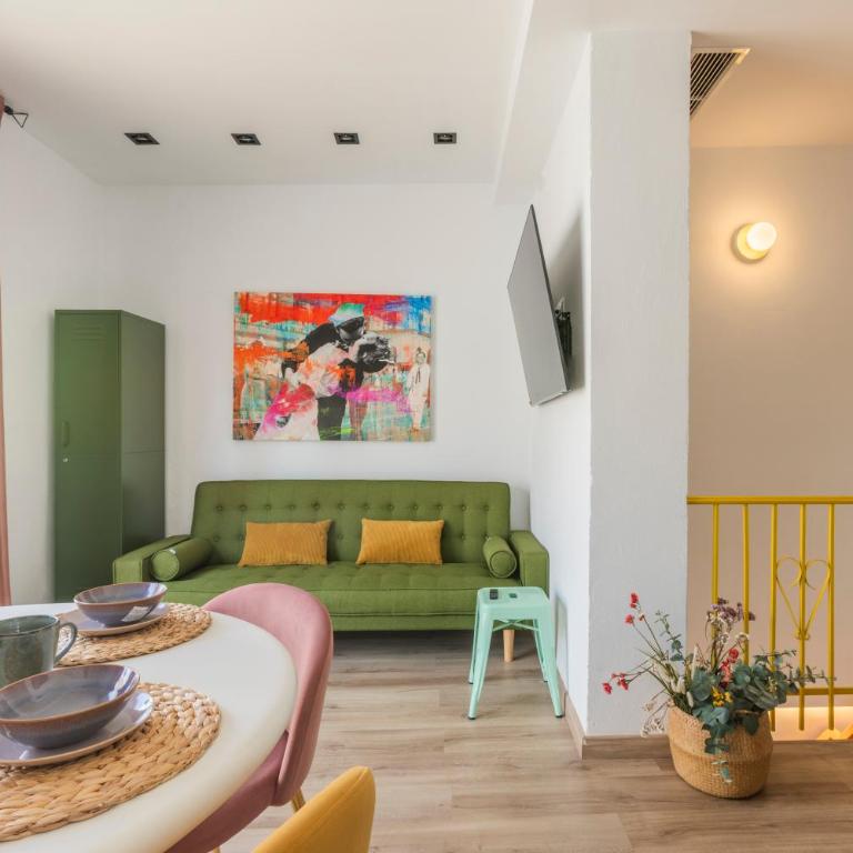 Valencia Beach Luxury Penthouse, Late Checkout - One-Bedroom Apartment - 4
