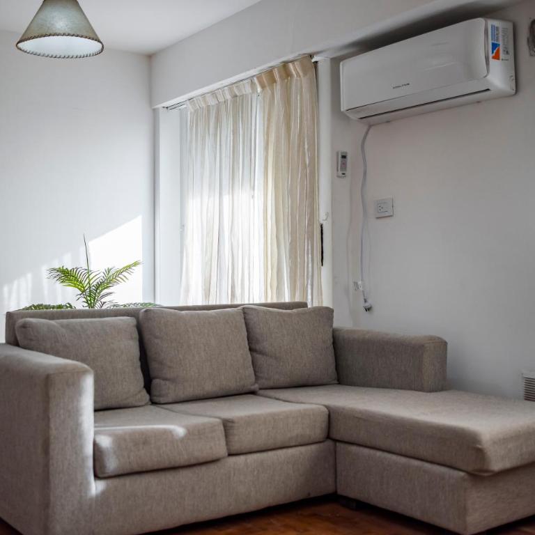 Cómodo Departamento en Pleno Centro - Apartamento de 2 dormitorios - 54