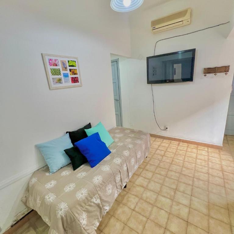 Departamento a pasos de la Peatonal de Mendoza - Apartamento de 3 dormitorios - 4