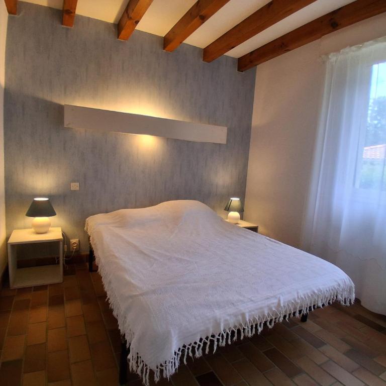 Maison Plain-pied avec Jardin, Proche Plage et Pistes Cyclables, 6 Pers, Wifi, Parking - Haus mit 3 Schlafzimmern - 10