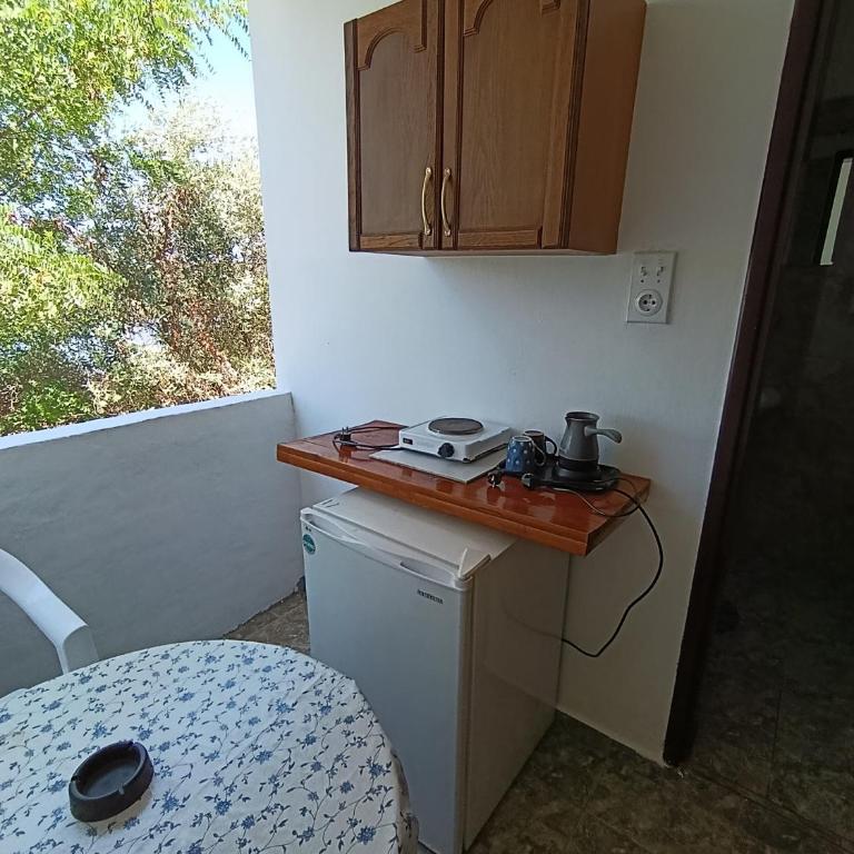 Villa Serenita - Dvokrevetna Soba sa Bračnim Krevetom i Balkonom - 1
