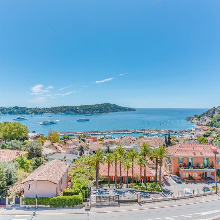 PANORAMIC ESTEREL AP4475 By Riviera Holiday Homes - Appartement 3 Chambres - Vue sur Mer - 3