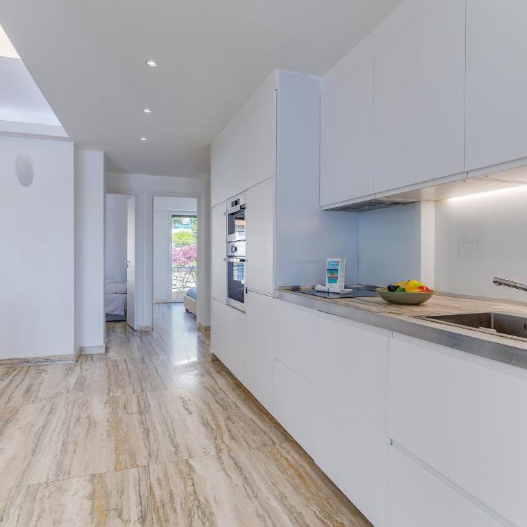 PANORAMIC ESTEREL AP4475 By Riviera Holiday Homes - Appartement 3 Chambres - Vue sur Mer - 12