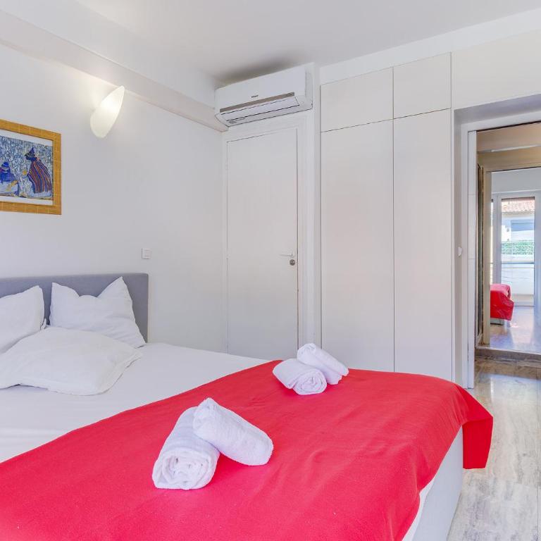 PANORAMIC ESTEREL AP4475 By Riviera Holiday Homes - Appartement 3 Chambres - Vue sur Mer - 14