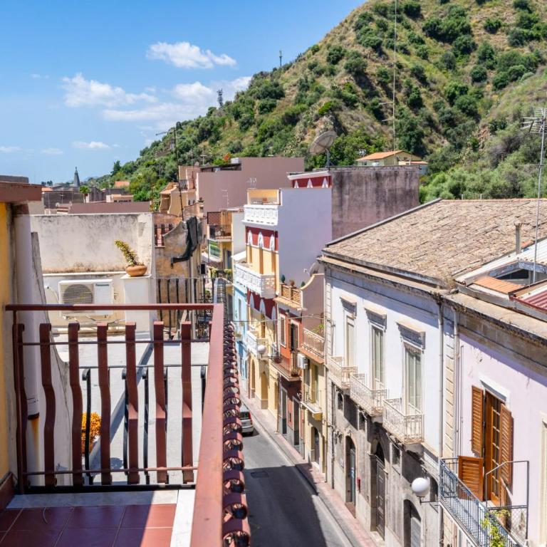 La Casa di Margaret - Two-Bedroom Apartment - 15