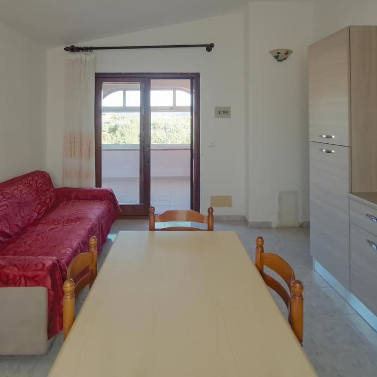 La Casa di Anna - Trilocale 6 posti letto San Teodoro - Two-Bedroom Apartment with Terrace - 2