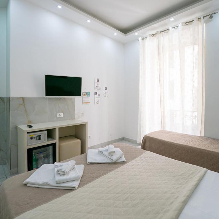 Royal House Napoli Centro, by ClaPa Group - Standard Double Room - 13