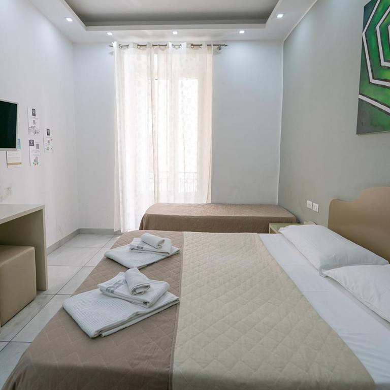 Royal House Napoli Centro, by ClaPa Group - Standard Double Room - 10