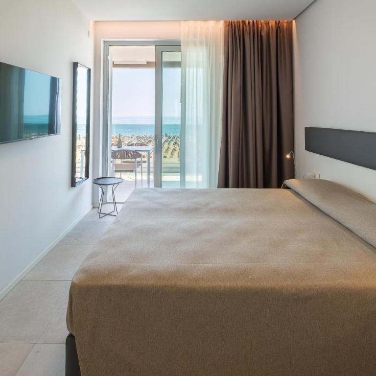 ApartHotel Panorama Beach - Suite Superior con Vista Mare - 9