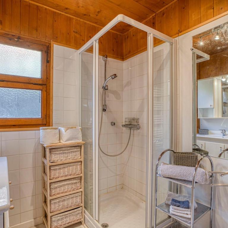 Chalet Familial 3 min des pistes - Hamman - Parking - La Clusaz - Chalet - 9