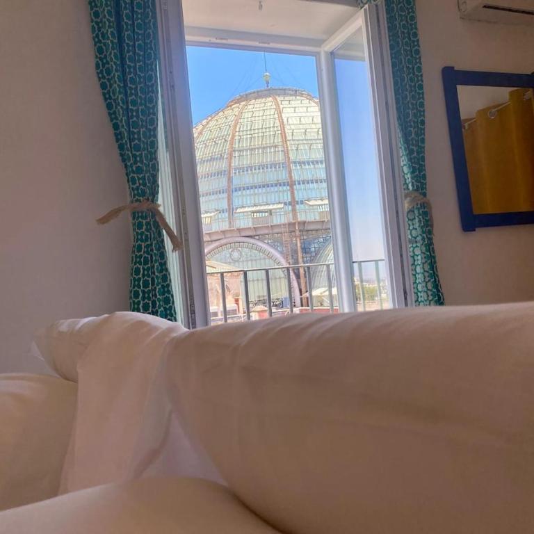 Seagulls House in the Heart of Naples Via Toledo - One-Bedroom Apartment - 81