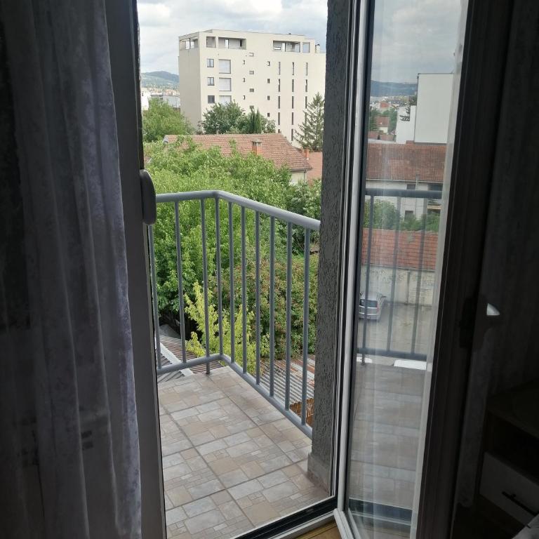 Veliki park - One-Bedroom Apartment - 12