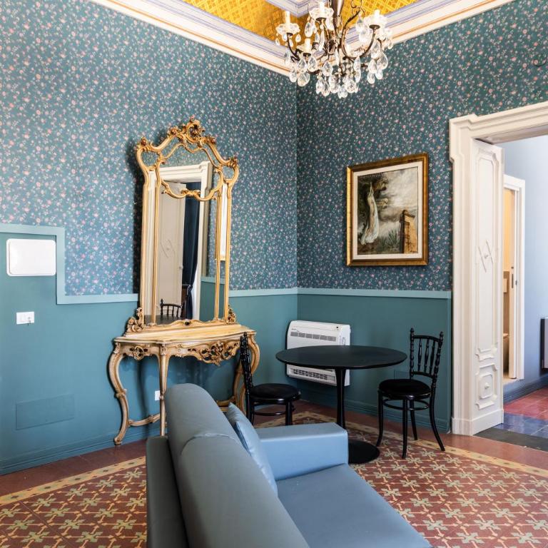 Palazzo Giangreco Rooms - Camera Tripla con Balcone - 32