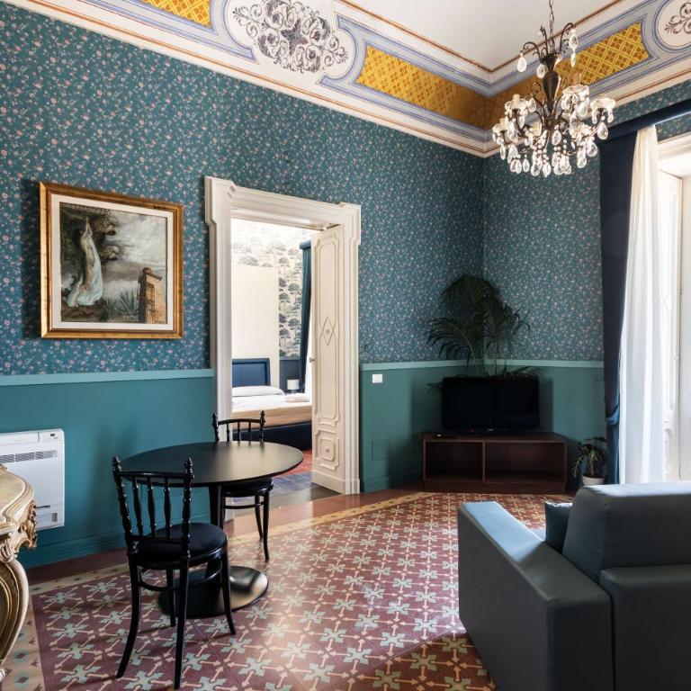 Palazzo Giangreco Rooms - Camera Tripla con Balcone - 33