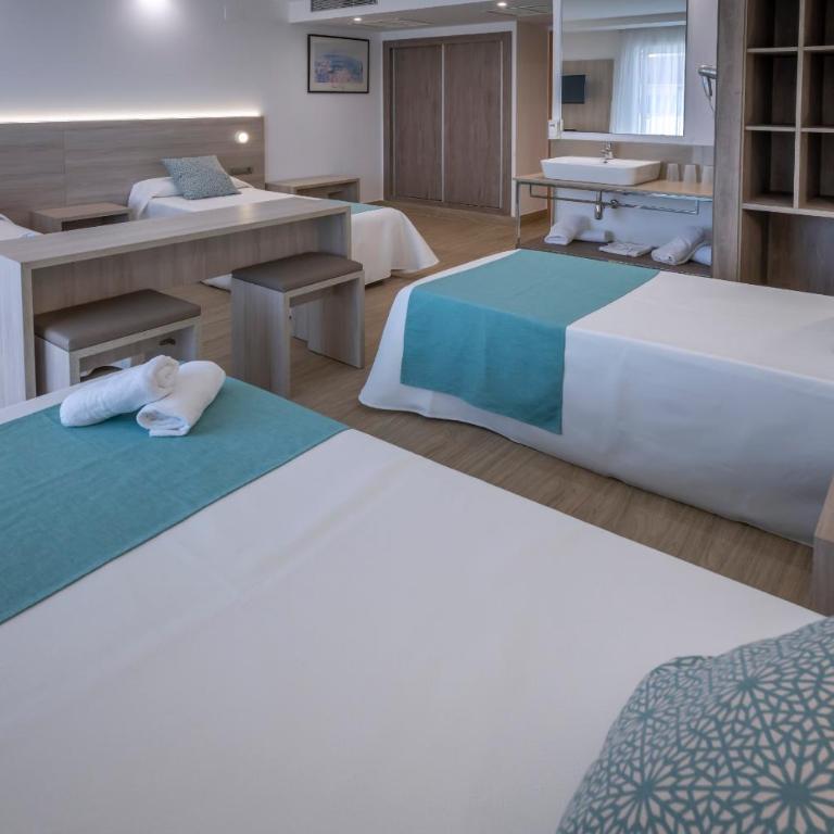 4R Salou Park Resort II - Habitación Familiar (2 adultos y 2 niños) - 2