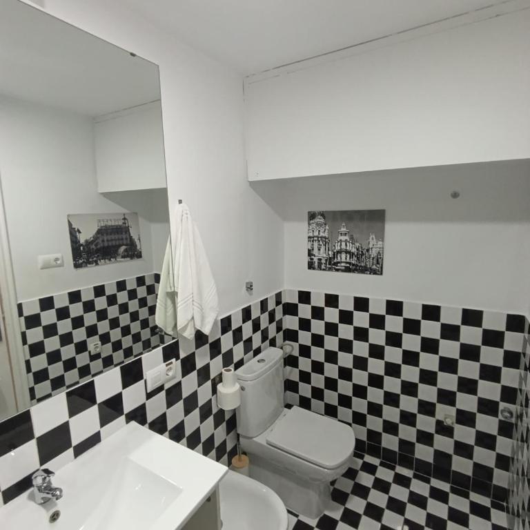 Apartamento en Huertas - Deluxe One-Bedroom Apartment - 6