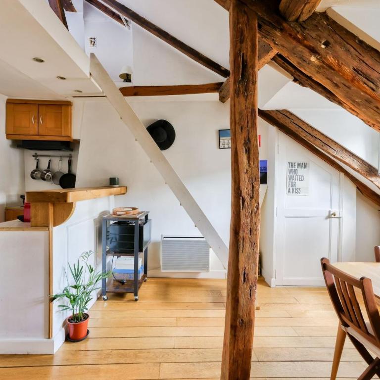 GuestReady - Charming nest in the city centre - One-Bedroom Apartment - 12