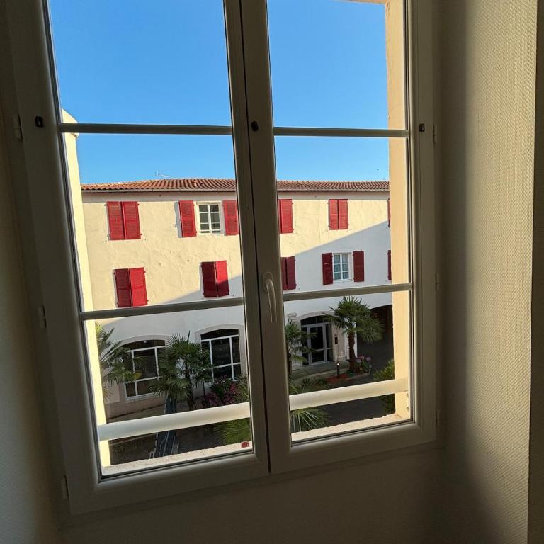 Nouveau magnifique T3 Cœur de Dax - Parking dans résidence - Two-Bedroom Apartment with City View - 10