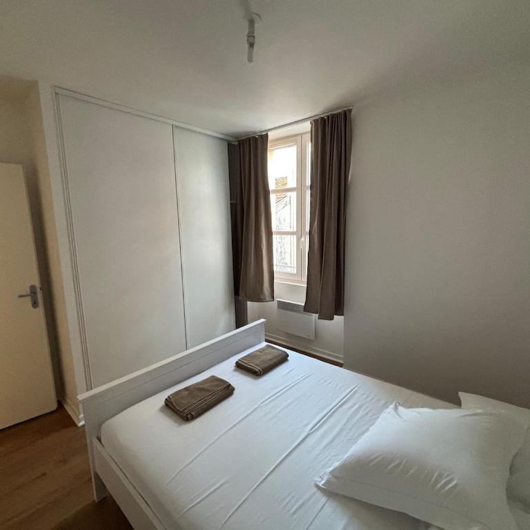 Nouveau magnifique T3 Cœur de Dax - Parking dans résidence - Two-Bedroom Apartment with City View - 13