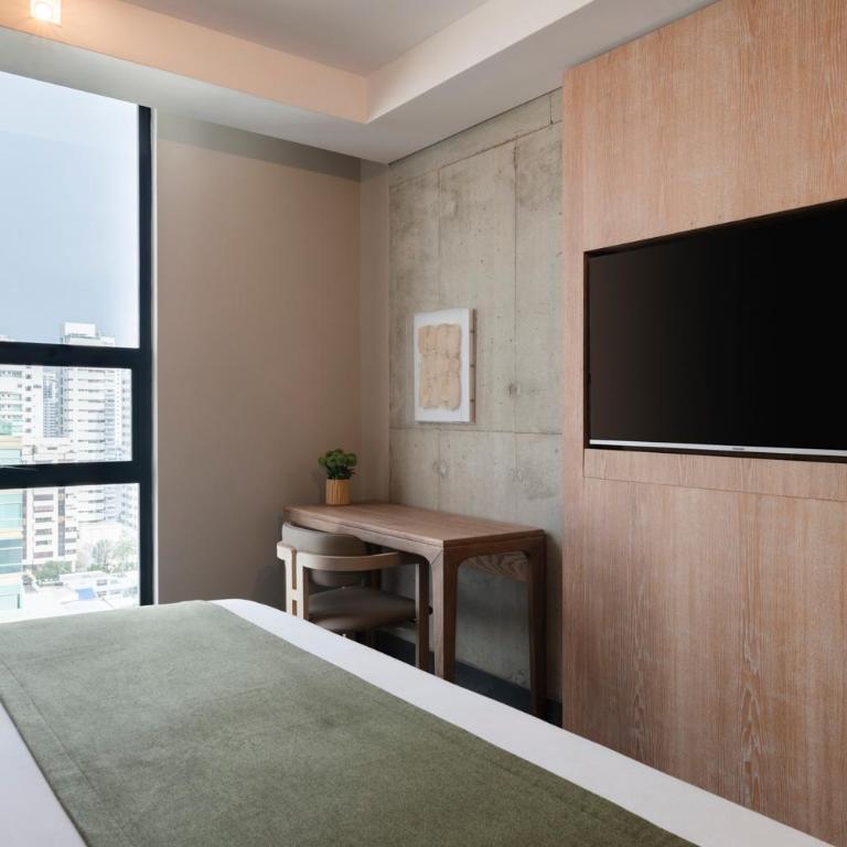 OZ Hotel Collection - Standard Double Room - 9