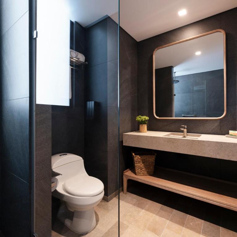 OZ Hotel Collection - Standard Double Room - 4