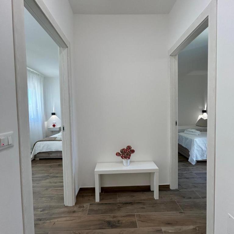 Le Dimore di Fefè - Double Room with Terrace - 12