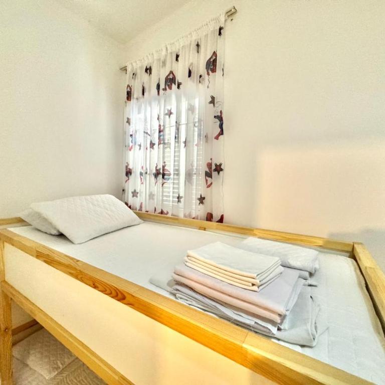 Beachfront Holiday Home Rafailovici - One-Bedroom Apartment - 16