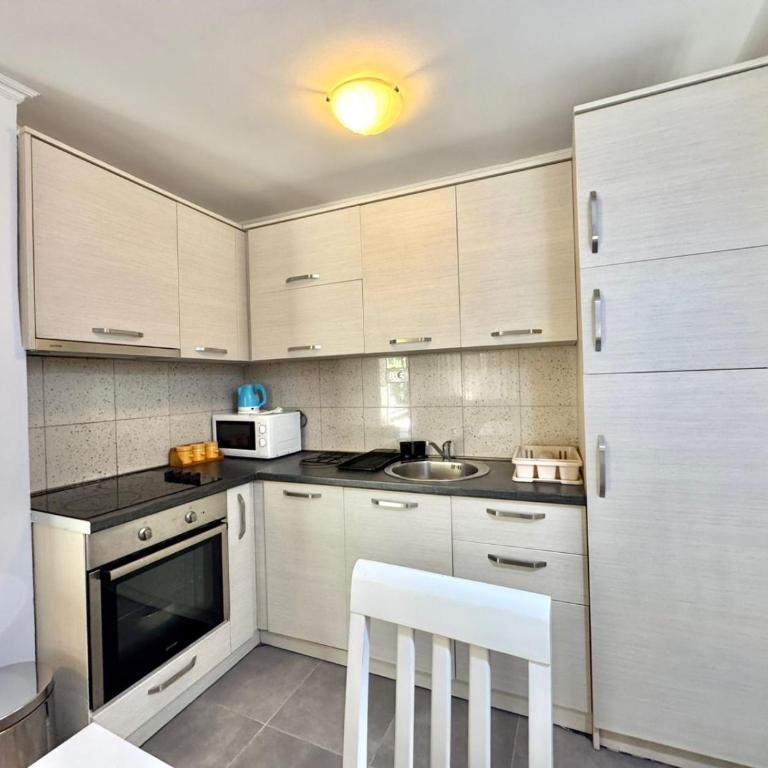 Beachfront Holiday Home Rafailovici - One-Bedroom Apartment - 27