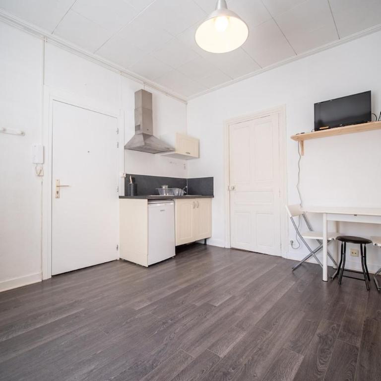 Studio lumineux et fonctionnel Nantes - One-Bedroom Apartment - 3