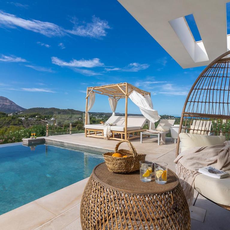 Villa Philia by Abahana Villas - Villa - 2