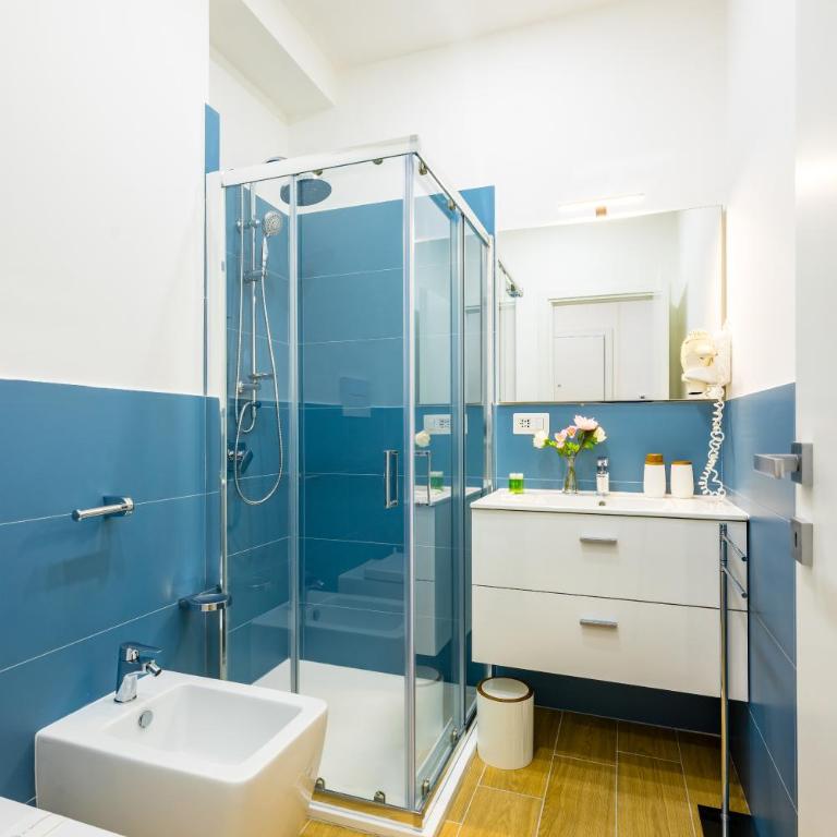 Carlo III Guest House - Camera Matrimoniale con Bagno Privato - 13
