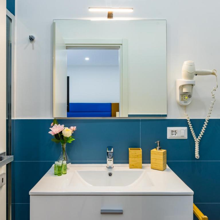 Carlo III Guest House - Camera Matrimoniale con Bagno Privato - 15