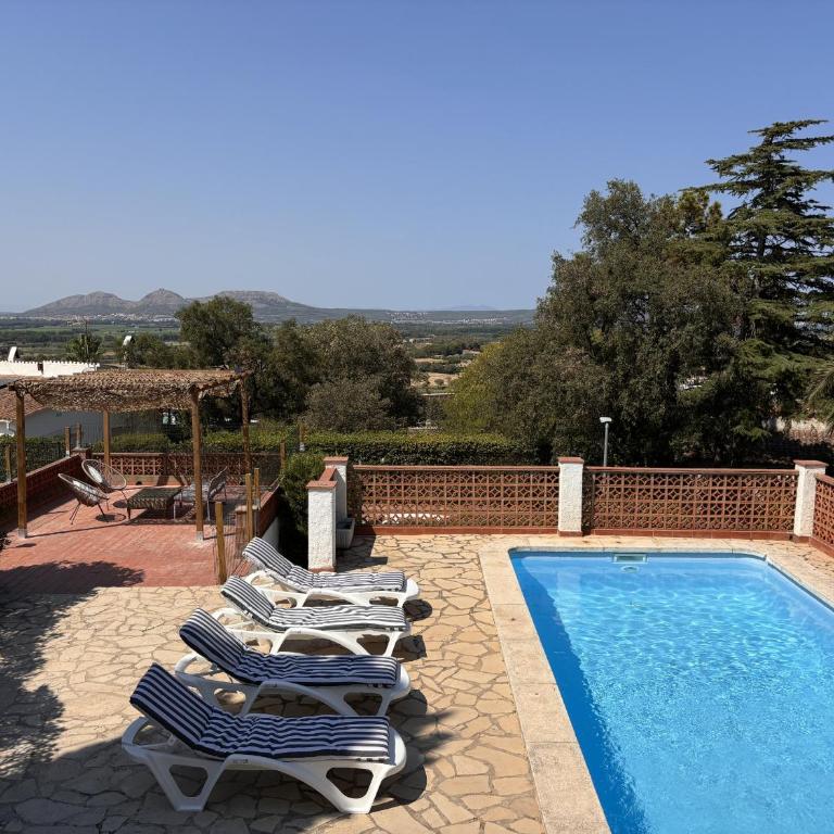 Casa con vistas y piscina en Masos de Pals - Casa de 2 dormitorios - 14