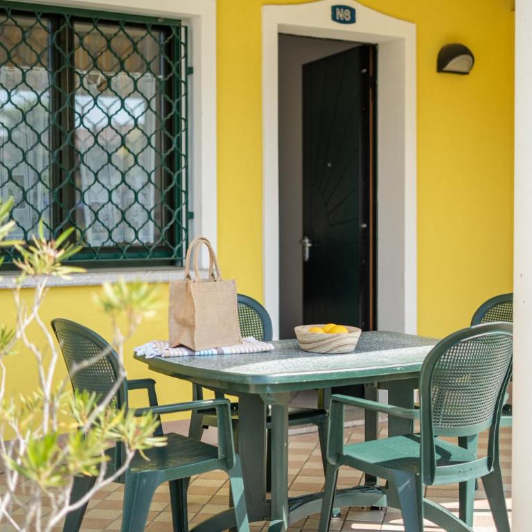 Villaggio Ducale - Appartamento con 2 Camere da Letto - Piano Terra con Giardino - 4