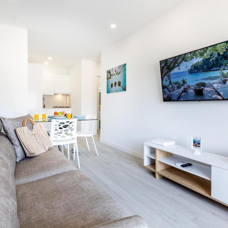 31 Los Cristianos front sea, pool free WiFi - Apartamento de 1 dormitorio - 21