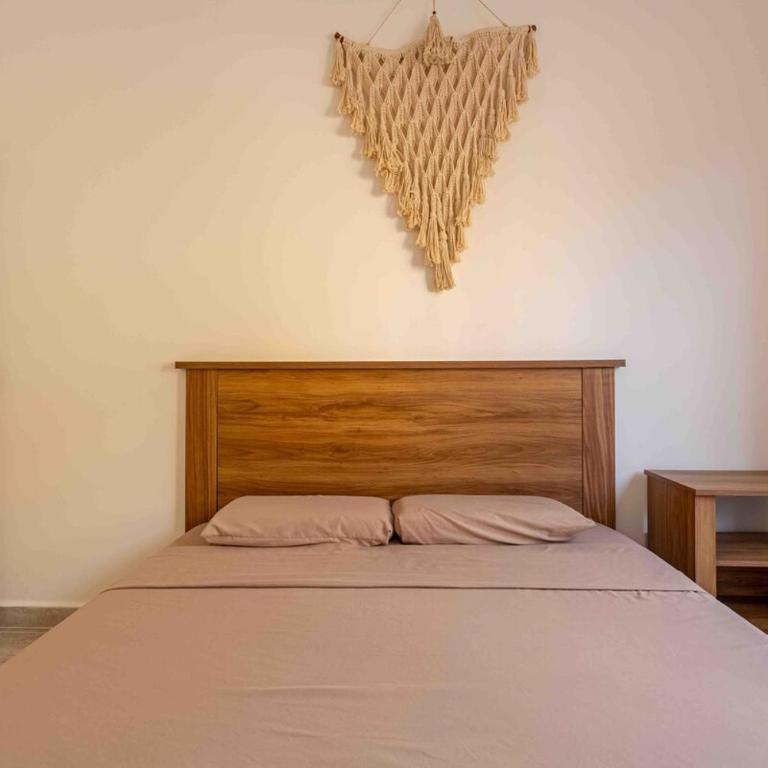 BEACH BOHO CONDO - 3 Rec Completely New - Three-Bedroom Apartment - 27