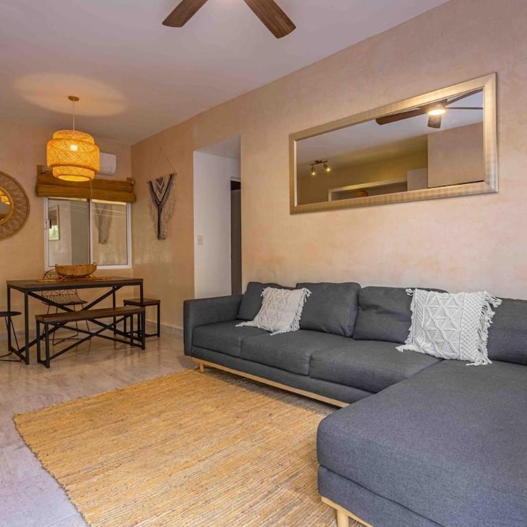 BEACH BOHO CONDO - 3 Rec Completely New - Three-Bedroom Apartment - 29