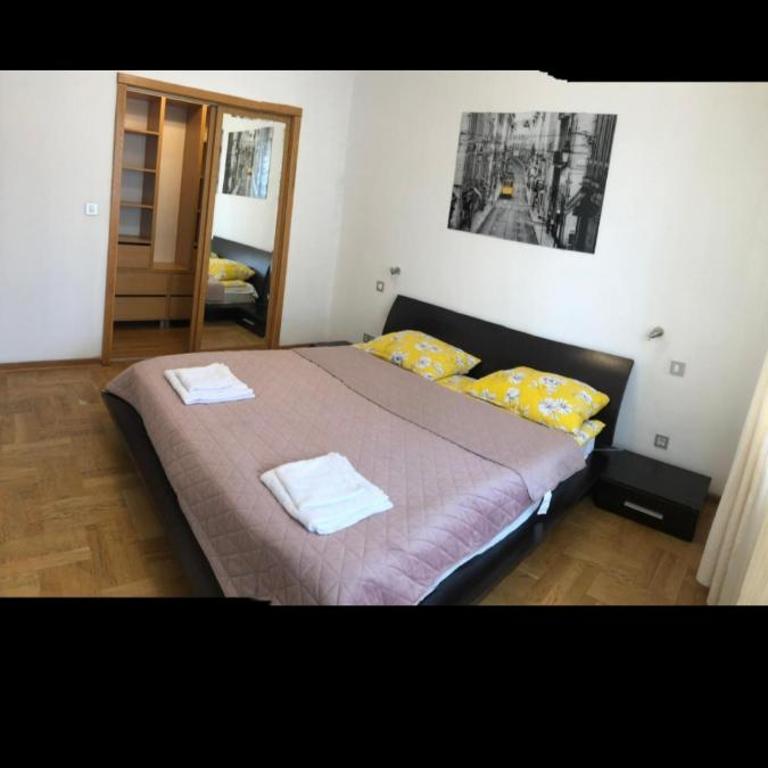 Zora - Two-Bedroom Apartment - 5