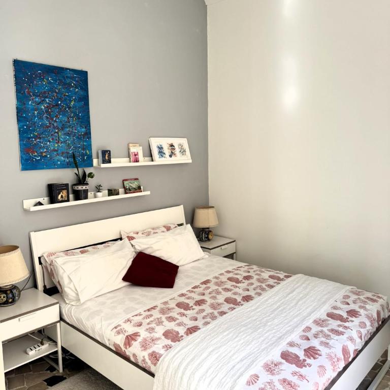 La Casa di Ringhiera - silenzioso appartamento di charme con balcone nel quadrilatero romano - Two-Bedroom Apartment - 14