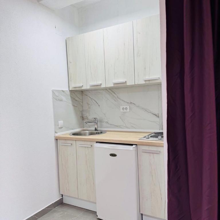 SoFi - One-Bedroom Apartment - 2