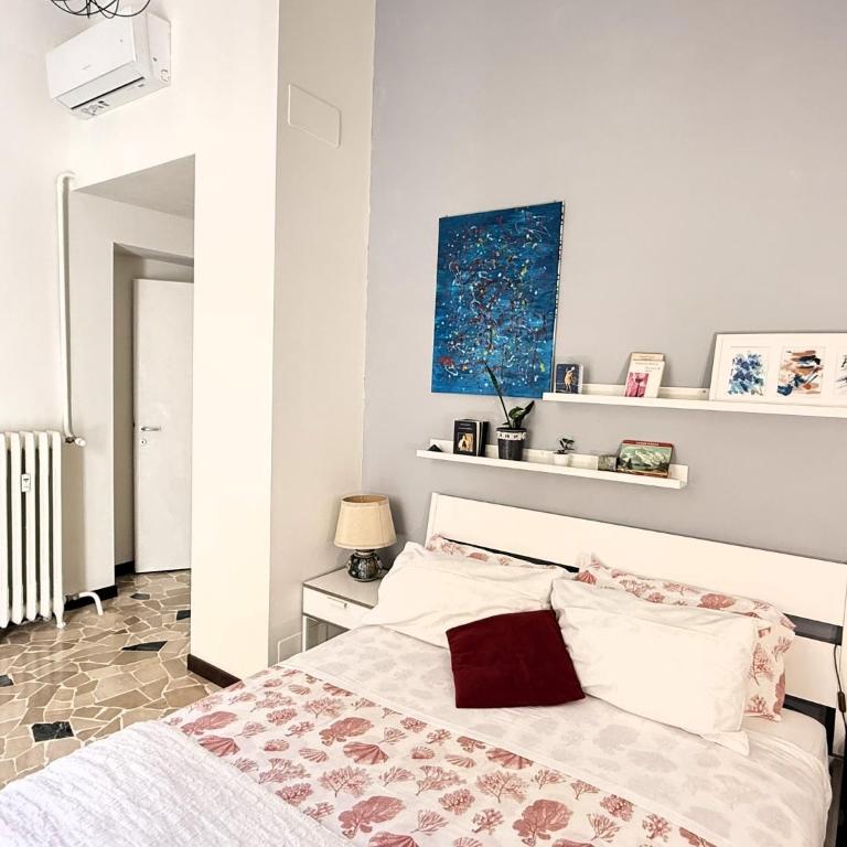 La Casa di Ringhiera - silenzioso appartamento di charme con balcone nel quadrilatero romano - Two-Bedroom Apartment - 15