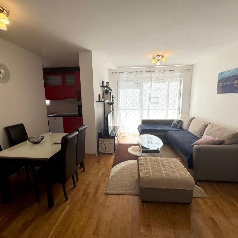 Apartman V&M - Apartman sa 2 Spavaće Sobe - 1