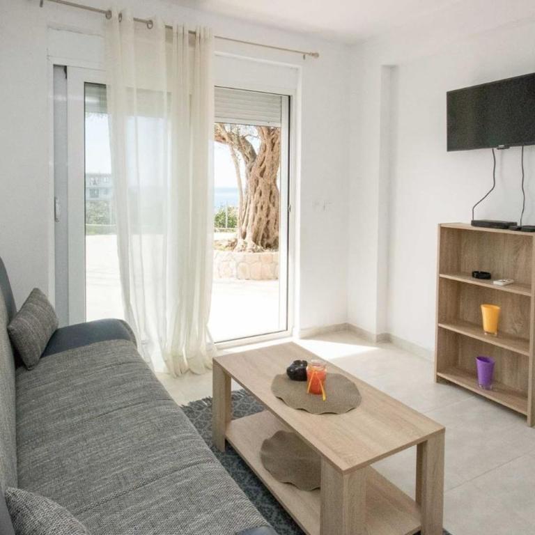 Apartments San with Sea View - Apartment - 12