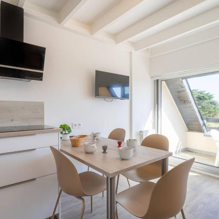 Carnac: Duplex 2 pièces, 28m², près plage, parking, accepte animaux - FR-1-477-116 - Appartement (4 Adultes) - 4
