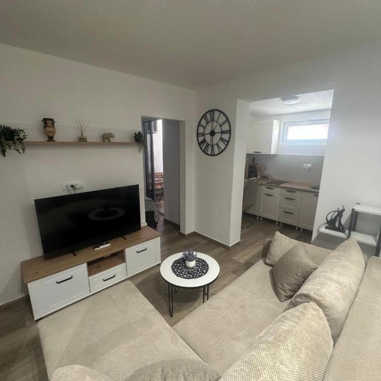 Cozy one bedroom apartment with parking - One-Bedroom Apartment - 1