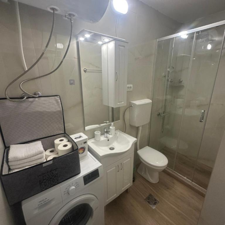 Cozy one bedroom apartment with parking - One-Bedroom Apartment - 25