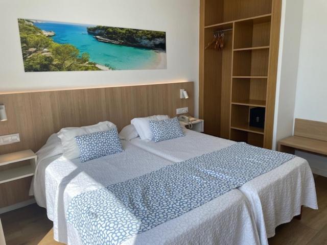 Hotel Sultán - Double Room with Balcony - 4