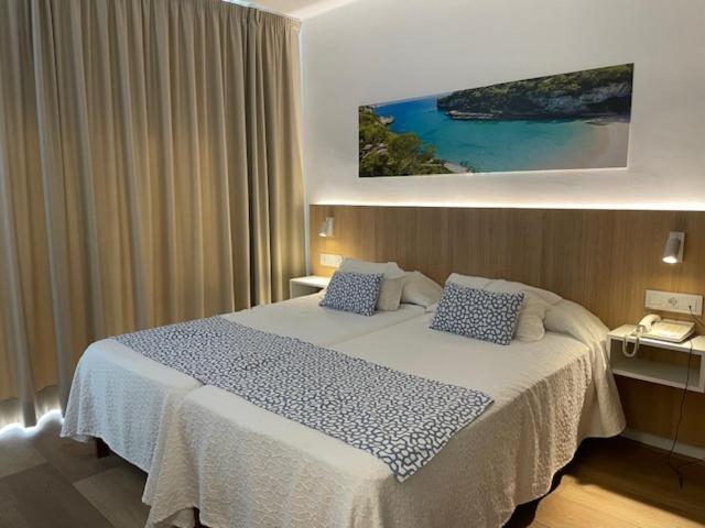 Hotel Sultán - Double Room with Balcony - 6