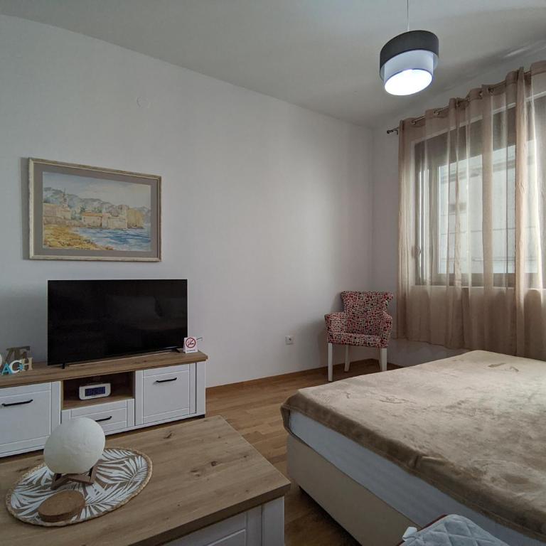 Apartman Mina, Bečići - Budva - One-Bedroom Apartment - 8
